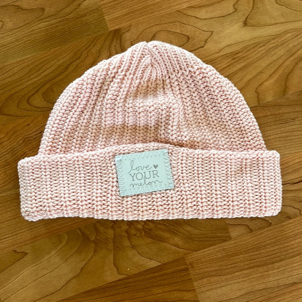 Love your Melon pink hat - like new!